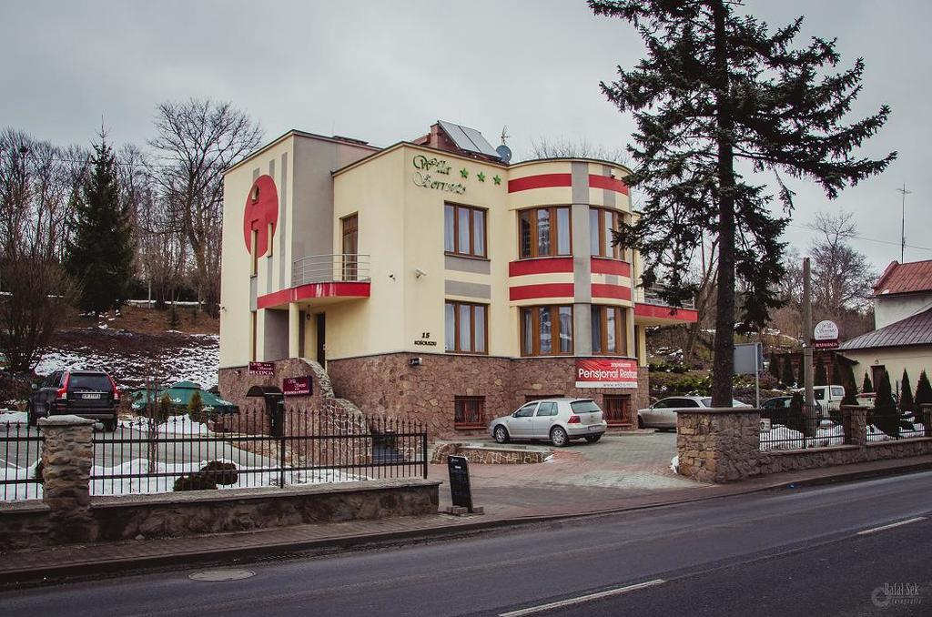 Pensjonat Willa Sorrento Krzeszowice Exteriör bild